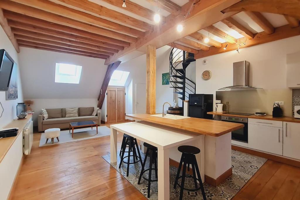 Cosy Burgundy Apartment Beaune  Exterior photo